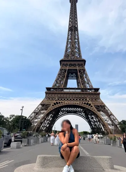 Amelie, 27