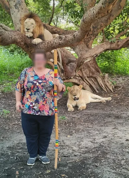 Andrea, 31
