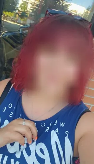 Carina, 28