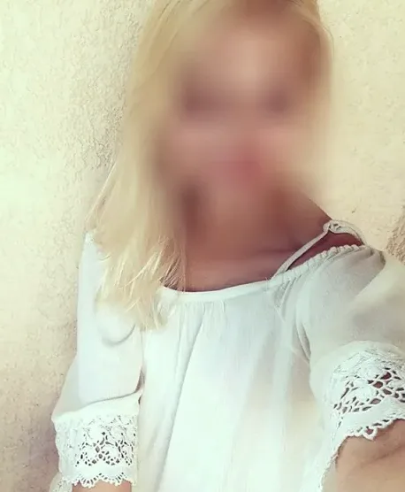 Elif, 34