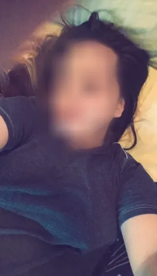 Elisa, 28