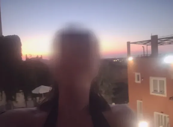Linda, 38